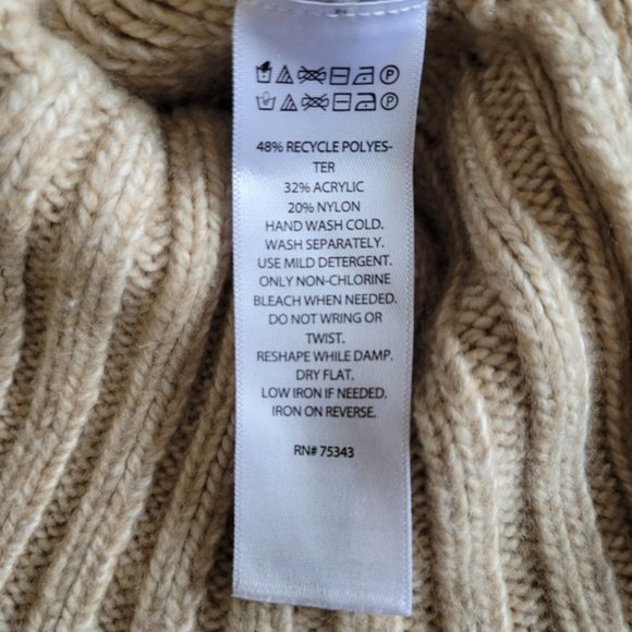 Cupcakes and Cashmere mock neck cable knit pompom sweater size medium - Picture 13 of 14